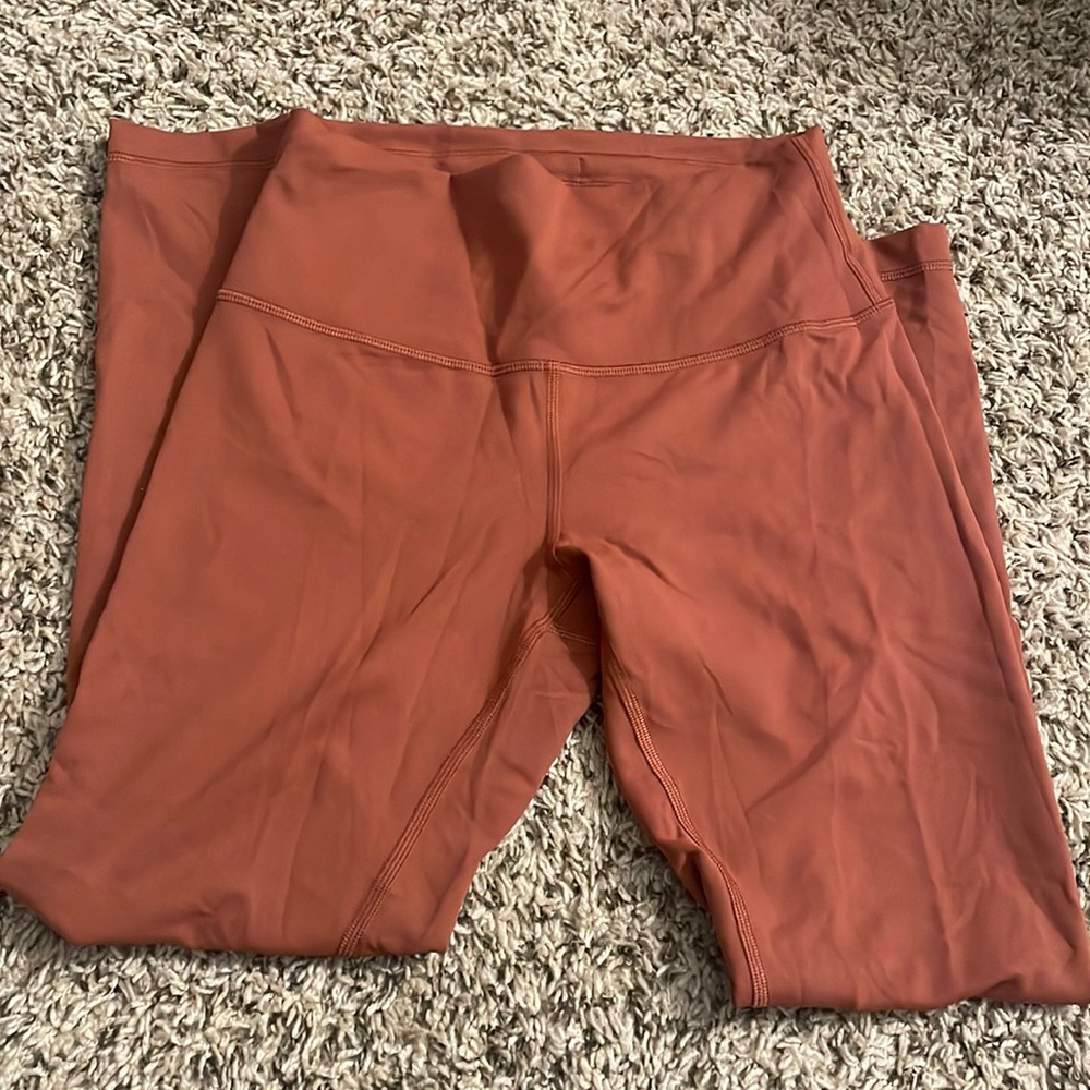 High Rise Wunder Train Leggings